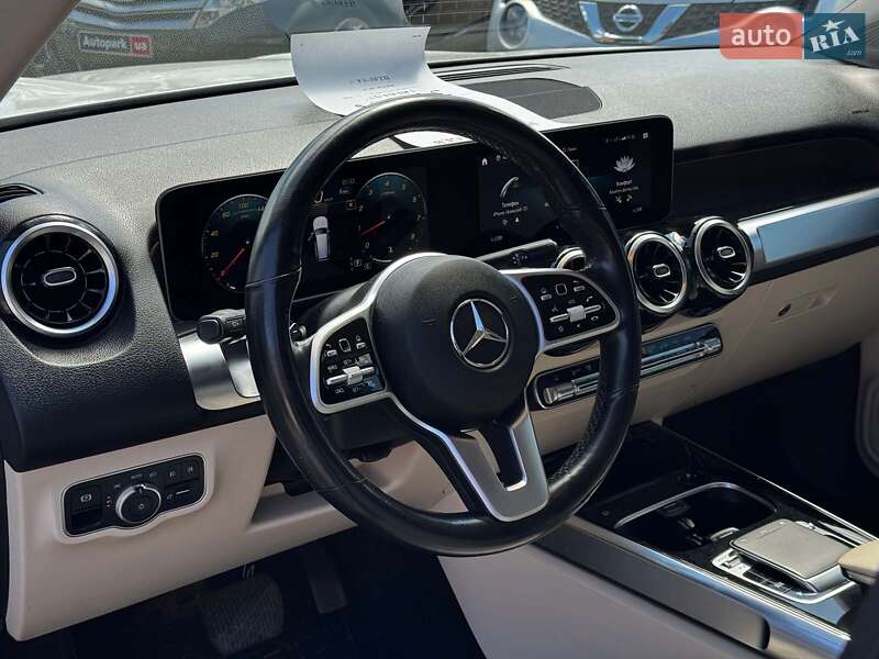 Позашляховик / Кросовер Mercedes-Benz GLB-Class 2020 в Харкові