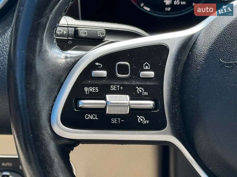 Позашляховик / Кросовер Mercedes-Benz GLB-Class 2020 в Харкові