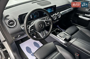 Внедорожник / Кроссовер Mercedes-Benz GLB-Class 2019 в 