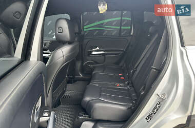 Внедорожник / Кроссовер Mercedes-Benz GLB-Class 2019 в 
