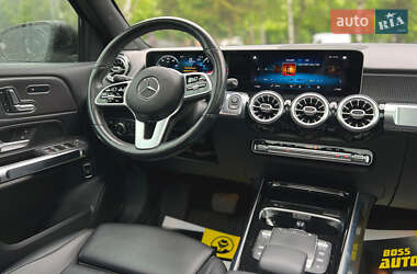 Внедорожник / Кроссовер Mercedes-Benz GLB-Class 2021 в 