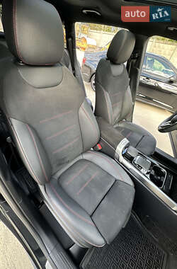 Внедорожник / Кроссовер Mercedes-Benz GLB-Class 2020 в 