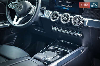 Внедорожник / Кроссовер Mercedes-Benz GLB-Class 2021 в 