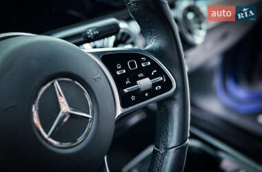 Внедорожник / Кроссовер Mercedes-Benz GLB-Class 2021 в 