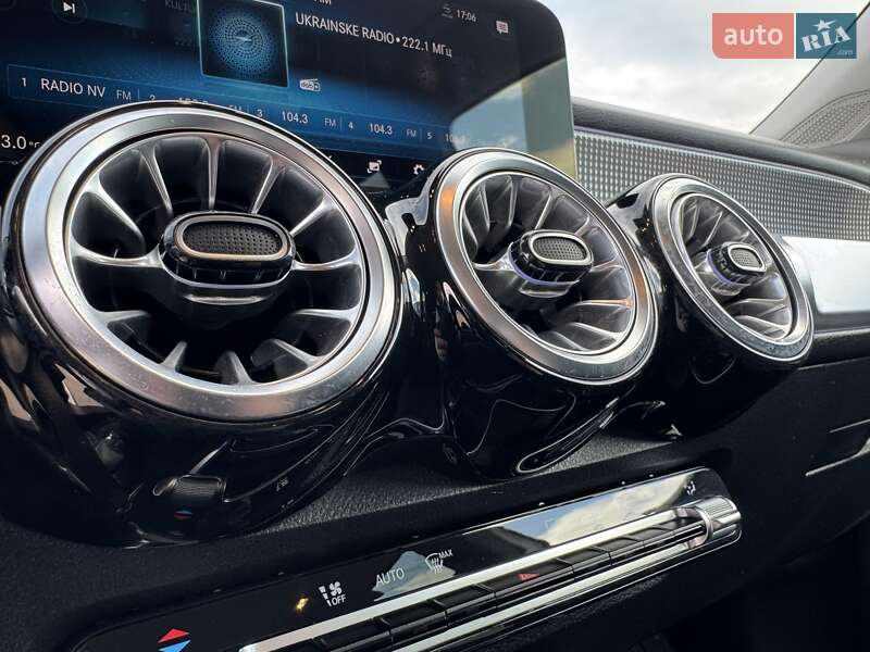 Позашляховик / Кросовер Mercedes-Benz GLB-Class 2022 в Києві