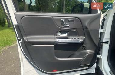 Внедорожник / Кроссовер Mercedes-Benz GLB-Class 2022 в 