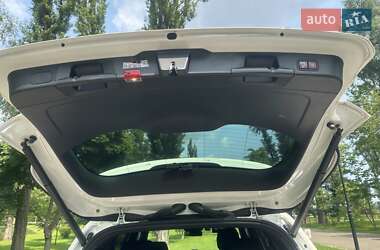 Внедорожник / Кроссовер Mercedes-Benz GLB-Class 2022 в 