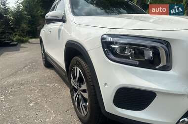 Внедорожник / Кроссовер Mercedes-Benz GLB-Class 2022 в 