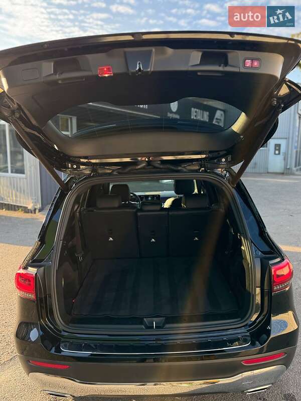 Внедорожник / Кроссовер Mercedes-Benz GLB-Class 2021 в Днепре