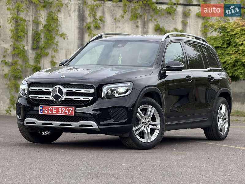 Mercedes-Benz GLB-Class 2021