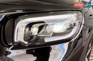 Внедорожник / Кроссовер Mercedes-Benz GLB-Class 2021 в 