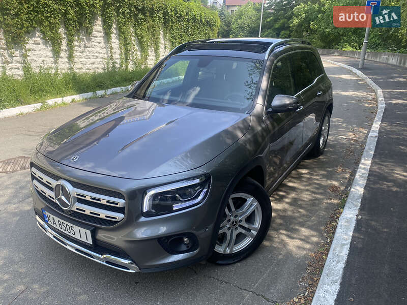 Позашляховик / Кросовер Mercedes-Benz GLB-Class 2021 в Києві