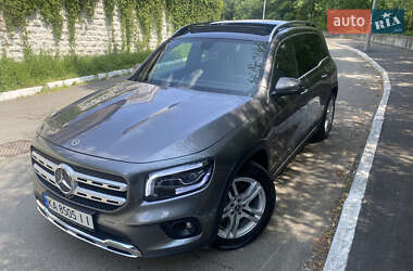 Внедорожник / Кроссовер Mercedes-Benz GLB-Class 2021 в 