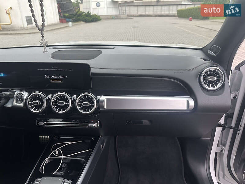 Внедорожник / Кроссовер Mercedes-Benz GLB-Class 2021 в Запорожье