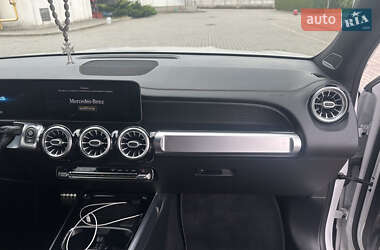 Внедорожник / Кроссовер Mercedes-Benz GLB-Class 2021 в 