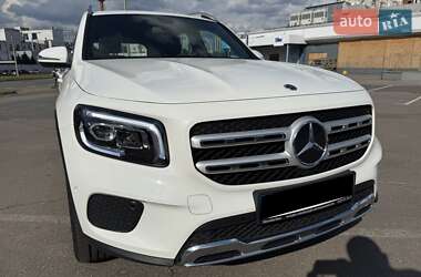Внедорожник / Кроссовер Mercedes-Benz GLB-Class 2021 в 