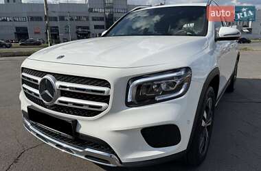 Внедорожник / Кроссовер Mercedes-Benz GLB-Class 2021 в 