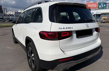 Внедорожник / Кроссовер Mercedes-Benz GLB-Class 2021 в 