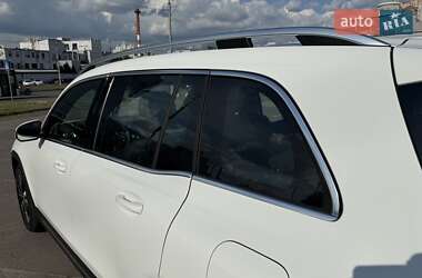 Внедорожник / Кроссовер Mercedes-Benz GLB-Class 2021 в 