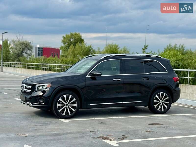 Внедорожник / Кроссовер Mercedes-Benz GLB-Class 2022 в Киеве