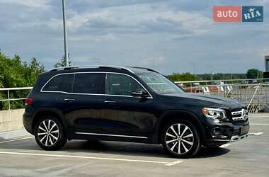 Внедорожник / Кроссовер Mercedes-Benz GLB-Class 2022 в 