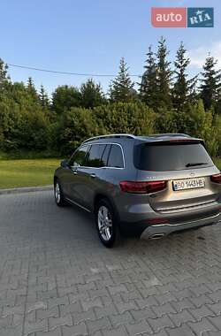 Позашляховик / Кросовер Mercedes-Benz GLB-Class 2020 в 