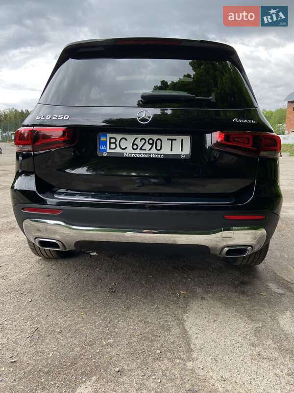 Внедорожник / Кроссовер Mercedes-Benz GLB-Class 2021 в Львове
