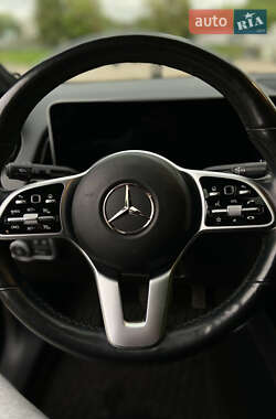 Внедорожник / Кроссовер Mercedes-Benz GLB-Class 2021 в 