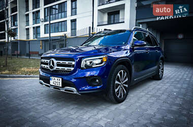 Внедорожник / Кроссовер Mercedes-Benz GLB-Class 2021 в 
