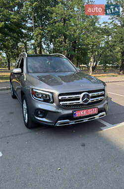 Внедорожник / Кроссовер Mercedes-Benz GLB-Class 2019 в 