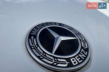 Позашляховик / Кросовер Mercedes-Benz GLB-Class 2022 в 