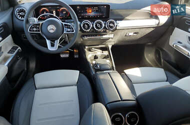 Внедорожник / Кроссовер Mercedes-Benz GLB-Class 2020 в Киеве