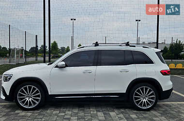 Внедорожник / Кроссовер Mercedes-Benz GLB-Class 2021 в 