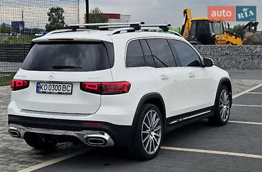 Внедорожник / Кроссовер Mercedes-Benz GLB-Class 2021 в 