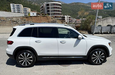 Внедорожник / Кроссовер Mercedes-Benz GLB-Class 2022 в 
