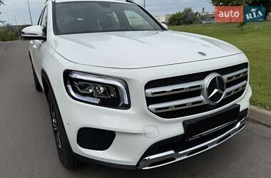 Внедорожник / Кроссовер Mercedes-Benz GLB-Class 2021 в 