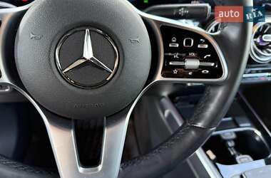 Внедорожник / Кроссовер Mercedes-Benz GLB-Class 2021 в 
