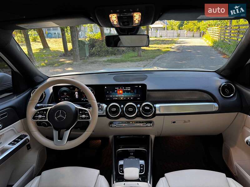 Внедорожник / Кроссовер Mercedes-Benz GLB-Class 2020 в Киеве