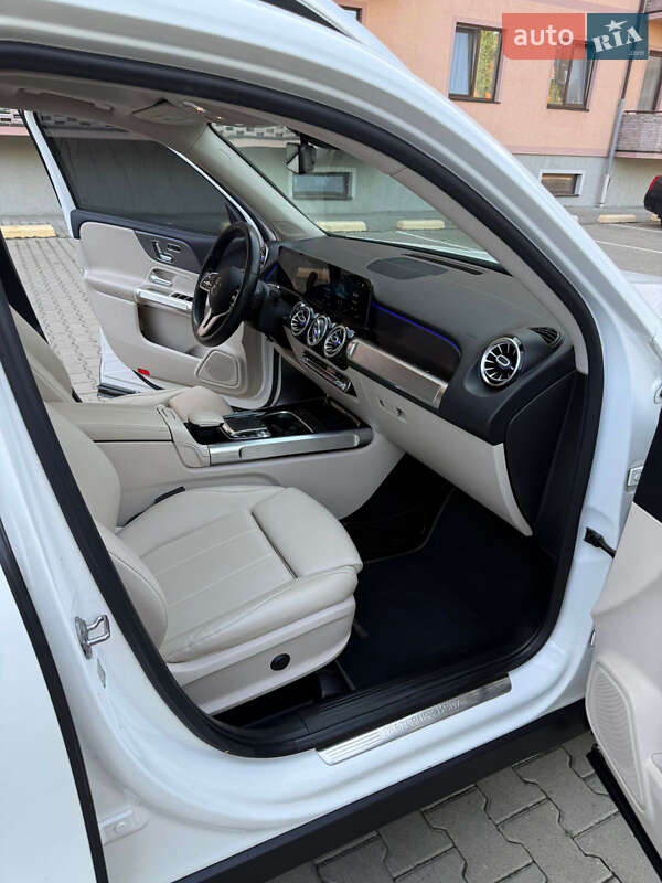 Внедорожник / Кроссовер Mercedes-Benz GLB-Class 2020 в Ужгороде фото 5 Внедорожник / Кроссовер Mercedes-Benz GLB-Class 2020 в Ужгороде