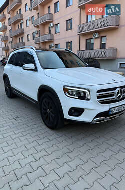 Внедорожник / Кроссовер Mercedes-Benz GLB-Class 2020 в 