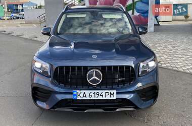 Внедорожник / Кроссовер Mercedes-Benz GLB-Class 2021 в 