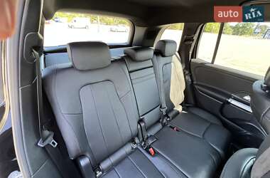 Внедорожник / Кроссовер Mercedes-Benz GLB-Class 2021 в 
