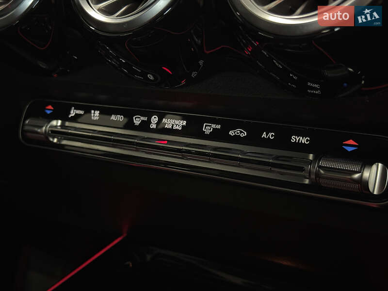 Внедорожник / Кроссовер Mercedes-Benz GLB-Class 2020 в Николаеве