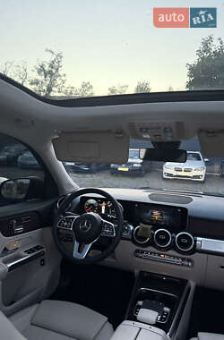 Внедорожник / Кроссовер Mercedes-Benz GLB-Class 2020 в 