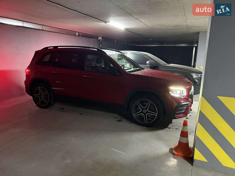 Mercedes-Benz GLB-Class 2020 Mercedes-Benz GLB-Class 2020