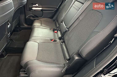 Внедорожник / Кроссовер Mercedes-Benz GLB-Class 2021 в 