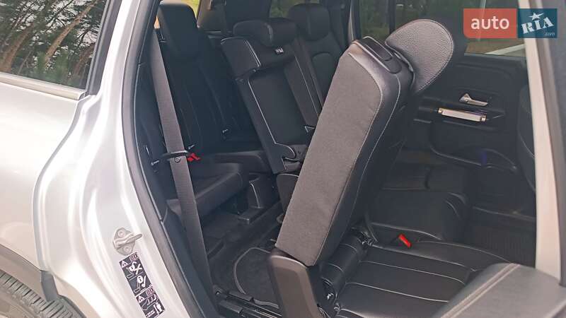 Внедорожник / Кроссовер Mercedes-Benz GLB-Class 2019 в Киеве