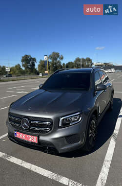 Позашляховик / Кросовер Mercedes-Benz GLB-Class 2022 в 