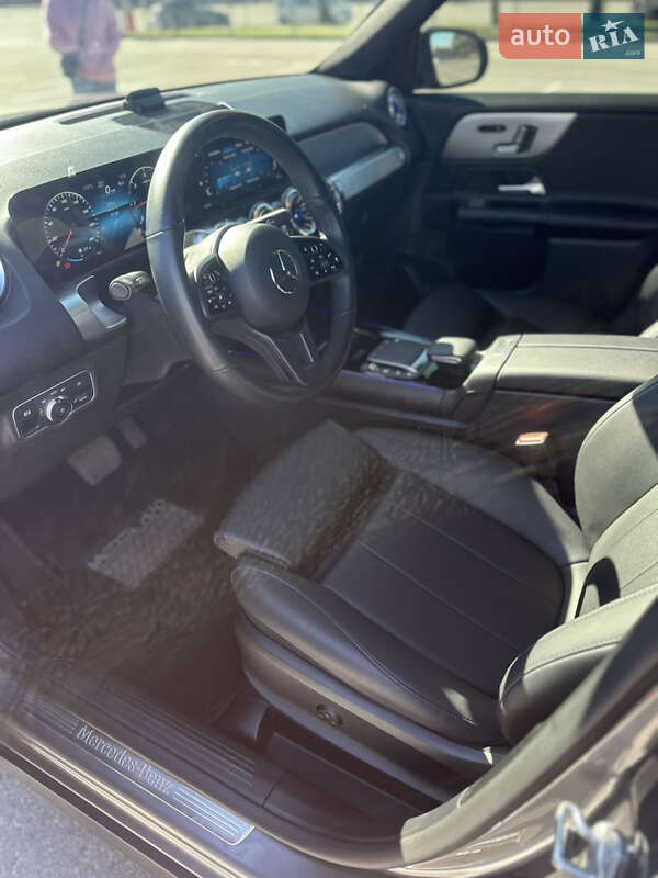 Внедорожник / Кроссовер Mercedes-Benz GLB-Class 2022 в Киеве