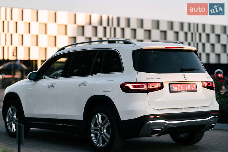 Внедорожник / Кроссовер Mercedes-Benz GLB-Class 2020 в Одессе